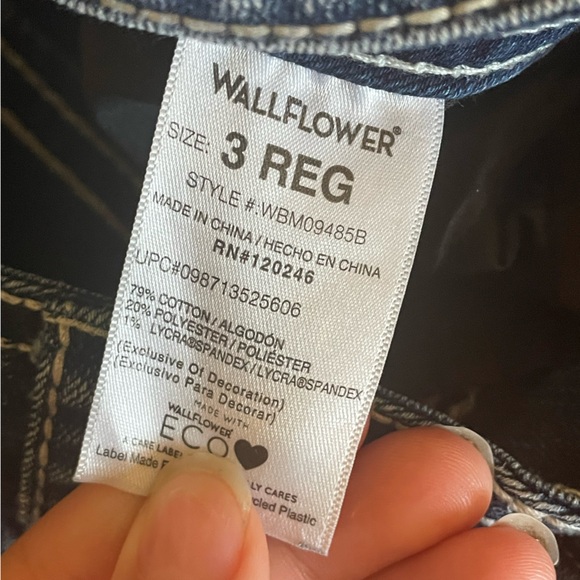 Wallflower Jeans Bootcut - Picture 3 of 3